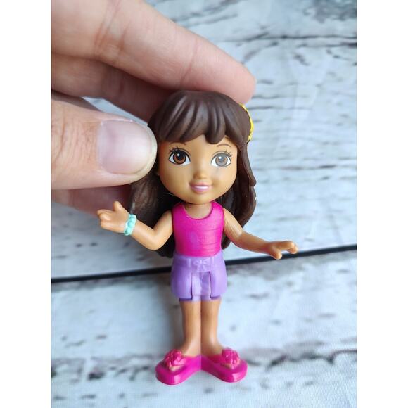 Fisher Price Dora & Friends Playa Verde Cabana Replacement 3" Figure BHT13 - Picture 3 of 6